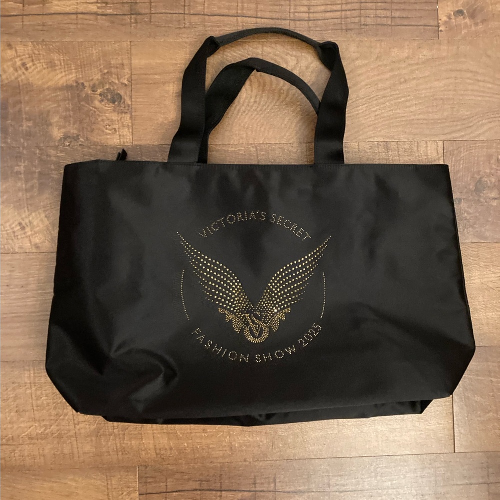 Victoria's Secret Fashion Show Tote Bag w/ Rhinestone VS Angel Wings